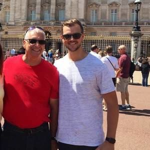 Meet your Posher, Hans